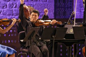 _9. Château Populaire